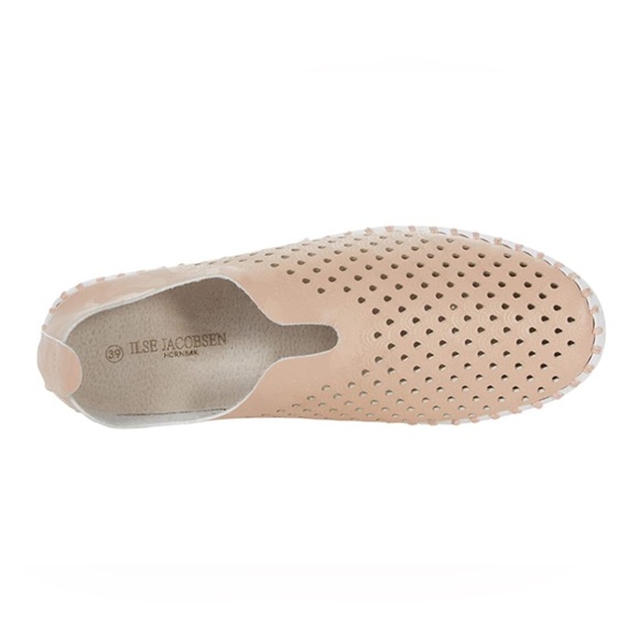 Ilse Jacobsen Tulip Slip On Perforated Leather Sneaker Sz 39 EU 8.5 US - Picture 1 of 9